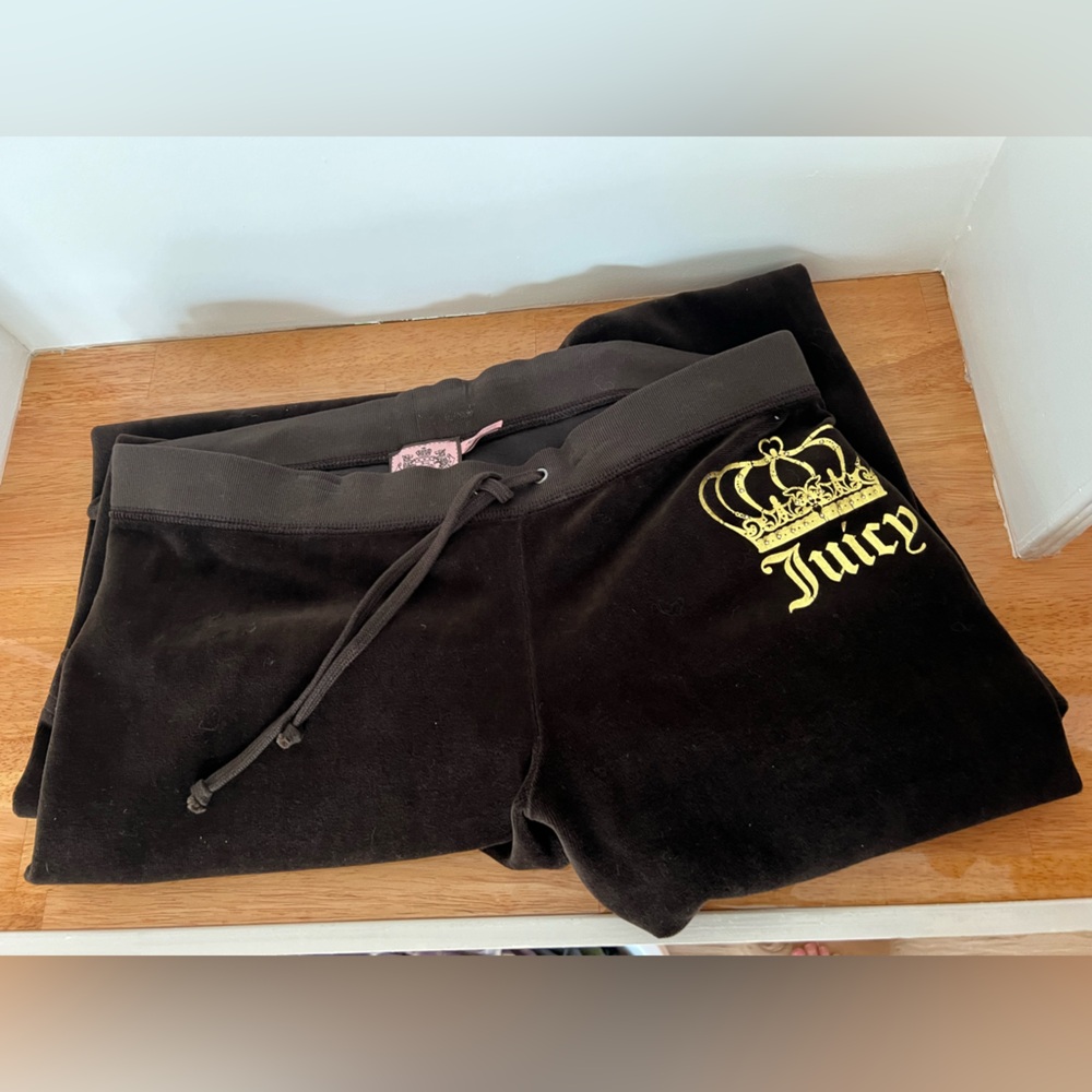 Juicy Couture Brown Velour Joggers with Gold Logo